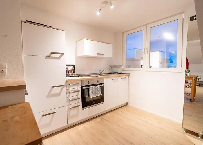 Penthouse Mit Terrasse 아파트