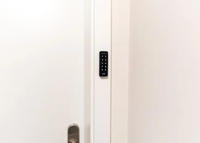 Penthouse Mit Terrasse *